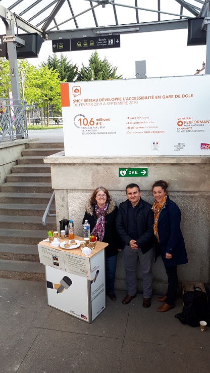 Un “Thé pensant” pour l'accessibilité en gare de Dole