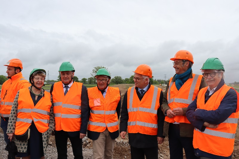 Visite du chantier par les élus locaux et cofinanceurs,